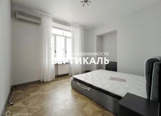 Сдам 4-ком. квартиру, 160 м2, Москва, Петровский переулок, 5с8