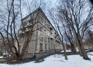 Продам 2-комнатную квартиру, 55.6 м2, Санкт-Петербург, улица Федосеенко, 26, улица Федосеенко