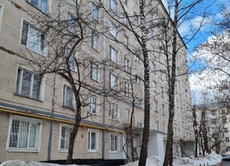Продается трехкомнатная квартира, 59.7 м2, Москва, Большая Очаковская улица, 17