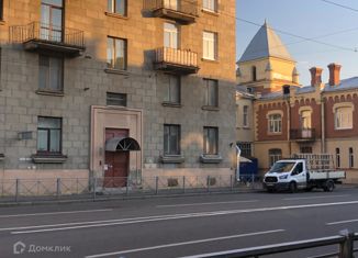 Продам 3-комнатную квартиру, 80.5 м2, Санкт-Петербург, улица Шевченко, 28, улица Шевченко