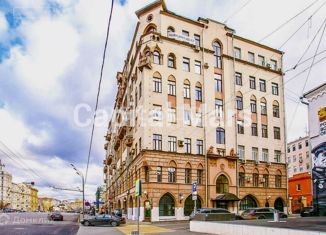 Продажа 2-ком. квартиры, 56.7 м2, Москва, Садовая-Самотёчная улица, 2/12, метро Цветной бульвар