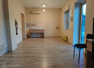 Продается 1-комнатная квартира, 35 м2, Темрюк, улица Розы Люксембург, 19