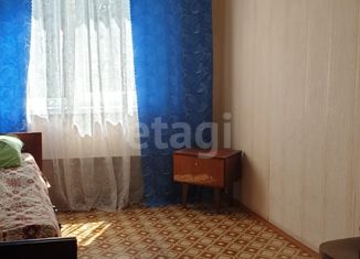 Продаю четырехкомнатную квартиру, 60.9 м2, Берёзовский, проспект Ленина, 30