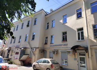 Продается комната, 65.2 м2, Петергоф, Санкт-Петербургский проспект, 41