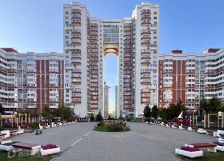 Аренда 4-комнатной квартиры, 123.4 м2, Москва, Мосфильмовская улица, 53, метро Ломоносовский проспект