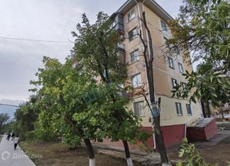 Продаю 2-комнатную квартиру, 44 м2, Элиста, 4-й микрорайон, 1, 4-й микрорайон