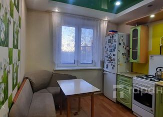 Продаю 2-комнатную квартиру, 52 м2, Челябинская область, улица Нахимова, 22