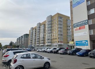 Офис на продажу, 45 м2, Верхняя Пышма, улица Уральских Рабочих, 42А