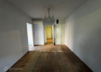 Продаю трехкомнатную квартиру, 49.2 м2, Краснодарский край, улица имени Тургенева, 143