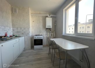 Продается 2-ком. квартира, 47.9 м2, деревня Куюки, 16-й квартал, 1, ЖК Светлый