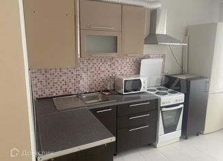 Сдам в аренду 1-комнатную квартиру, 39 м2, Тюмень, Полевая улица, 117к1, ЖК Озёрный Парк