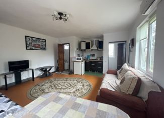 Продается 5-комнатная квартира, 150 м2, Евпатория, улица Франко, 14/44