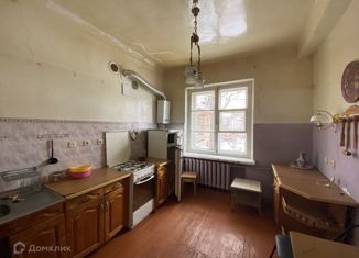 Продаю 3-ком. квартиру, 82.2 м2, Заволжье, Советская улица, 8