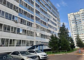 Продам 1-комнатную квартиру, 32.1 м2, Красноярск, Свердловский район, улица Карамзина, 30