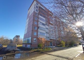 Продам 4-ком. квартиру, 81 м2, Шарыпово, 3-й микрорайон, 16