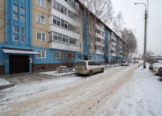 Продажа 4-комнатной квартиры, 61 м2, рабочий поселок Маркова, рабочий посёлок Маркова, 25