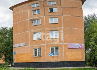 2-ком. квартира на продажу, 44 м2, Новосибирская область, улица Иванова, 13