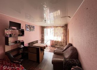 Продаю 4-комнатную квартиру, 76.2 м2, Ростов, 1-й микрорайон, 14