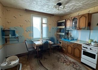 Продам двухкомнатную квартиру, 53.6 м2, Тюменская область, улица Гагарина, 54