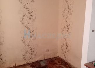 Продаю однокомнатную квартиру, 31.8 м2, Шахты, Майская улица, 22