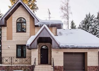 Продается дом, 300 м2, территория ДЗ Шервуд