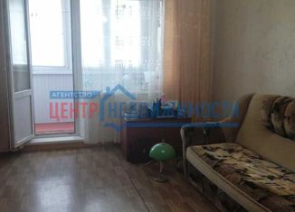 Продаю трехкомнатную квартиру, 66 м2, Темрюк, улица Калинина, 101