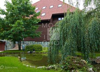 Продаю дом, 900 м2, коттеджный посёлок Береста