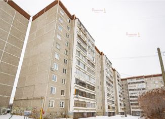 Продажа 3-комнатной квартиры, 64 м2, Екатеринбург, улица Учителей, 24, улица Учителей