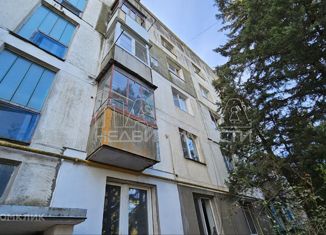 Продается 2-комнатная квартира, 54 м2, село Новый Сад, Молодёжная улица, 13