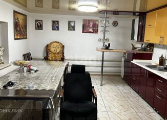 Продам дом, 97 м2, посёлок городского типа Заводской, улица Строителей