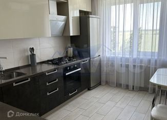 Продаю трехкомнатную квартиру, 64 м2, Балаково, Саратовское шоссе, 93/2