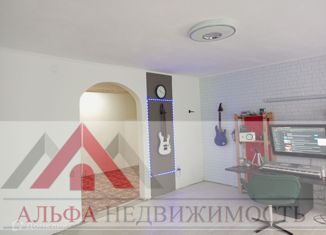 Продам квартиру студию, 146.9 м2, Орловская область, улица Ленина, 196