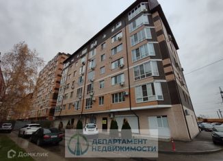 Продаю двухкомнатную квартиру, 54.8 м2, посёлок городского типа Яблоновский, Шоссейная улица, 63к6