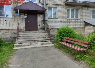 Продажа 2-комнатной квартиры, 45.8 м2, Шарья, улица имени Адмирала Виноградова, 37