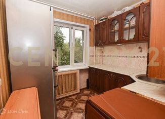 Продаю 3-комнатную квартиру, 47.7 м2, Ульяновск, Кузоватовская улица, 45