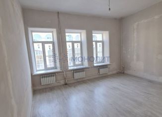 Продам 3-комнатную квартиру, 70 м2, Нижний Новгород, улица Пискунова, 33, улица Пискунова