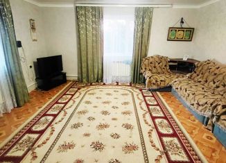 Продаю дом, 100 м2, поселок Новоорск, улица Бажова