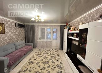 Продам 3-комнатную квартиру, 69 м2, Астраханская область, Юбилейная улица, 13