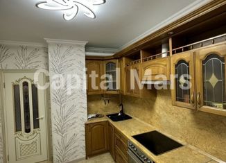 Сдается двухкомнатная квартира, 54 м2, Москва, Братиславская улица, 33, метро Братиславская