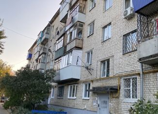 Продается 2-комнатная квартира, 40 м2, Чапаевск, Клиническая улица, 14