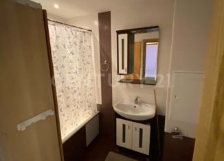 Продаю 1-ком. квартиру, 38 м2, Москва, 3-й Митинский переулок, 10, метро Митино