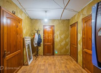 Продаю трехкомнатную квартиру, 71.9 м2, Саратов, Гвардейская улица, 35А