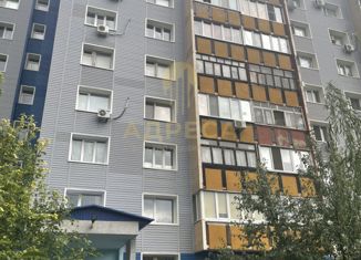 Продаю 1-комнатную квартиру, 30 м2, Оренбург, Центральная улица, 14