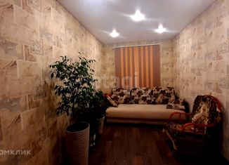 3-комнатная квартира на продажу, 67.6 м2, Кириши, улица Строителей, 17