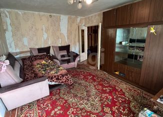 Продам двухкомнатную квартиру, 52.5 м2, Кемеровская область, проспект Шахтёров, 81