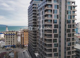 Продаю 3-ком. квартиру, 98.4 м2, Новороссийск, улица Пархоменко, 53