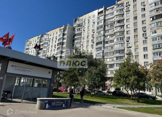 Продается 3-ком. квартира, 72.1 м2, Москва, бульвар Дмитрия Донского, 2к1, район Северное Бутово