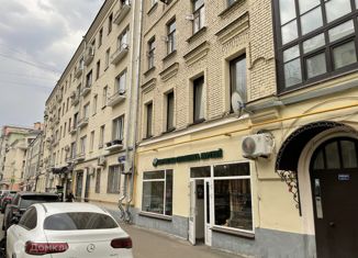 Продаю квартиру студию, 26 м2, Москва, улица Плющиха, 16с1, улица Плющиха