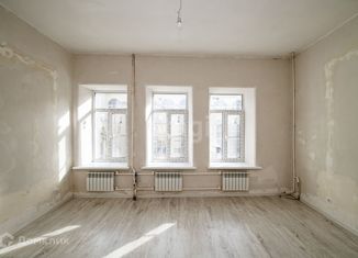 Продается трехкомнатная квартира, 67.8 м2, Нижний Новгород, улица Пискунова, 33, метро Горьковская