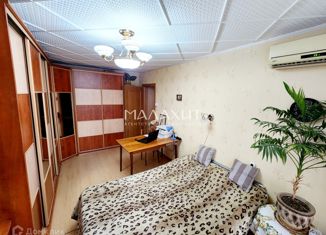 Продам 2-комнатную квартиру, 50 м2, Самара, проспект Карла Маркса, 30, Ленинский район